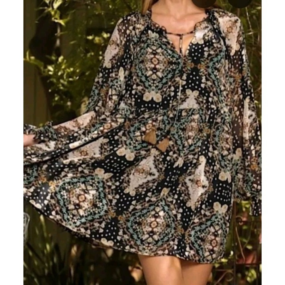 Aakaa Black Floral Ruffle V Neck Long Sleeve Mini Dress Women's Size Small Boho